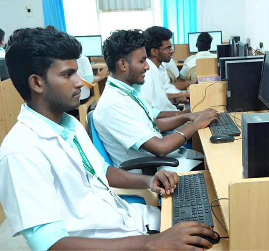 Computer laboratory at Cheran College of Pharmacy